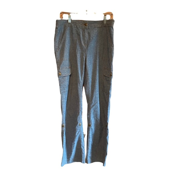 Travel Smith women’s blue cargo pants w zip back pockets 4 front pockets size 10 - Picture 1 of 8
